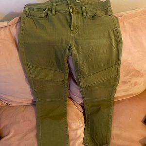 Size 26 low rise skinny jcrew moto Jean army green